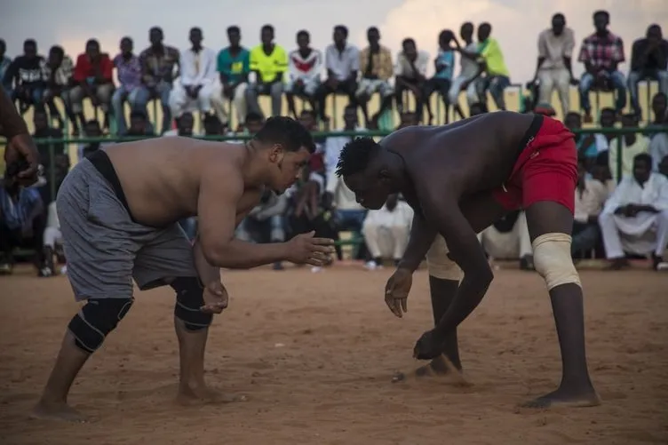 Sudan kültürünün kadim geleneği: Nuba güreşleri