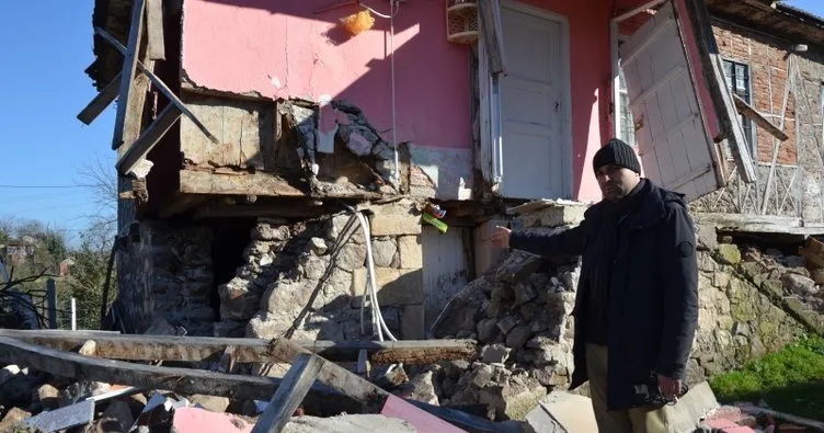 Ordu’da heyelandan 7 ev boşaltıldı, 3 ev de risk altında
