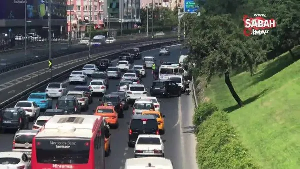 Mecidiyeköy E-5’te zincirleme kaza! Makas attı, dört araca çarptı | Video