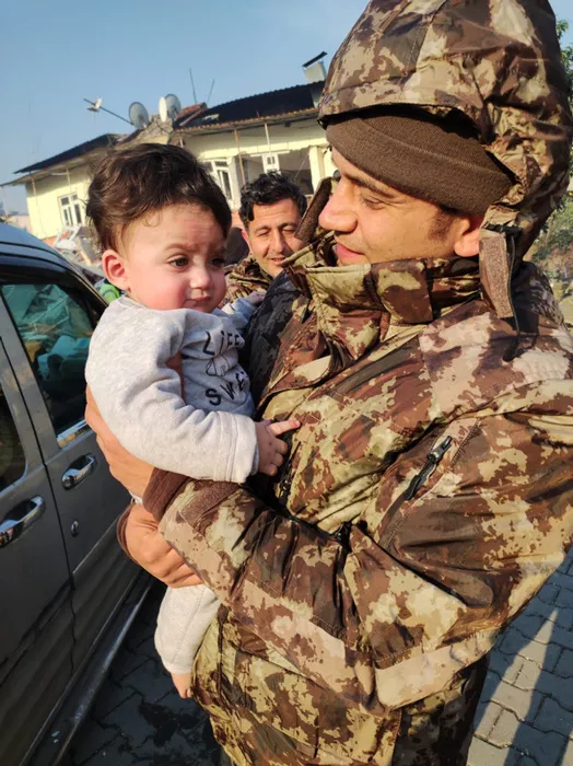 Kahramanmaraş depreminde inanç, umut, mucize bir arada! İşte o ...