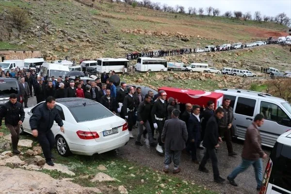 Siirt'in Eruh ilçesinde şehit edilen korucular son yolculuğuna uğurlandı
