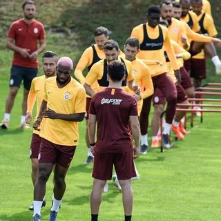 Galatasaray'da Ryan Babel - Fatih Terim görüşmesi