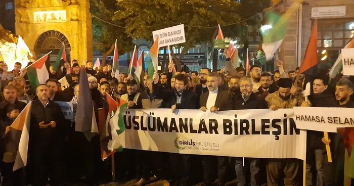 Trabzondan İsraile protesto