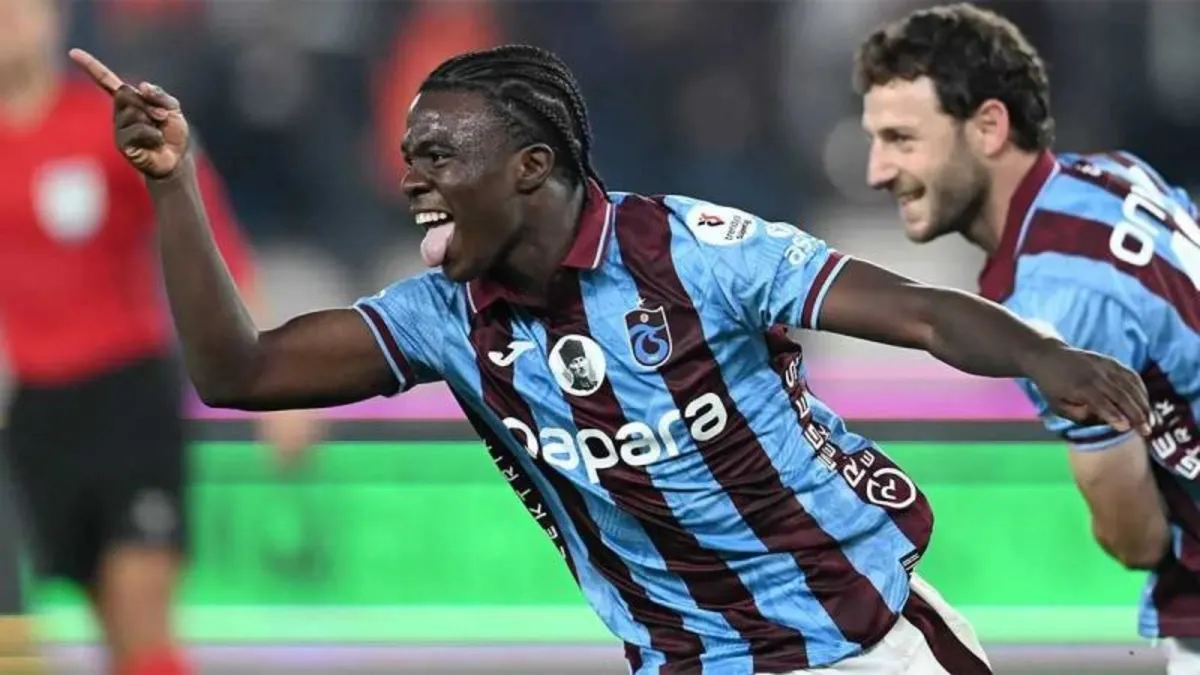 İngilizlerden Ouali için servet! Trabzonspor’un istediği rakam belli oldu… İngilizlerden Ouali için servet! Trabzonspor’un istediği rakam belli oldu…