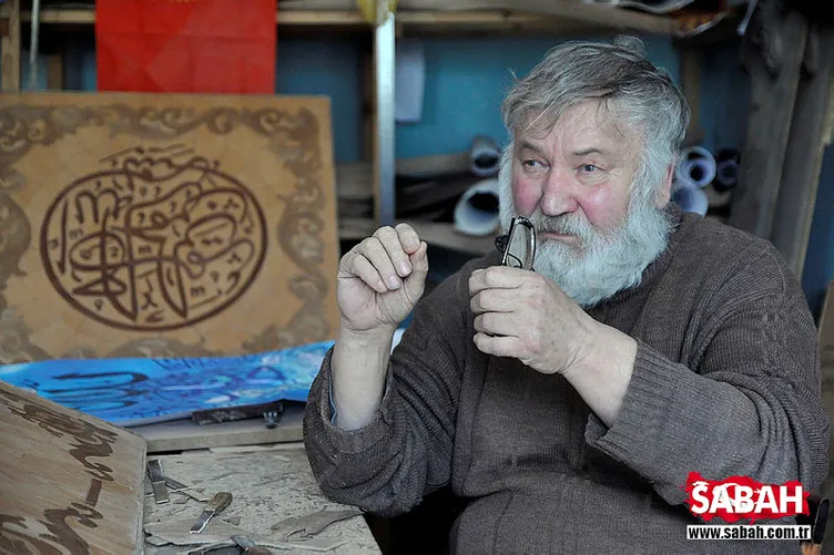 Rus ressam, marküteri sanatıyla Kur'an'dan 20 ayeti tablolaÅtırdı