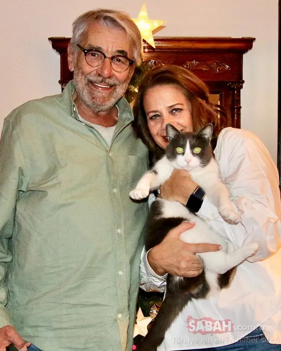 ’Yıl 1994, hayallerimiz var’ Şarkıcı Alişan takipçilerini maziye götürdü...