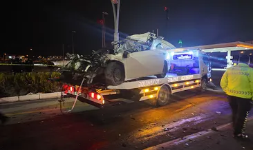 Niğde’de feci kaza: Otomobil sürücüsü can verdi! #nigde