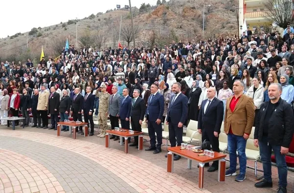 gumushane-universitesinde-nevruz-coskuyla-kutlandi-1774453489274.jpg