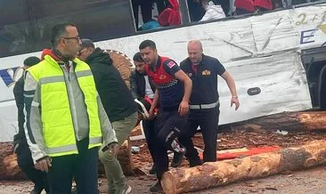 Son dakika | Çanakkale'de zincirleme kaza: 8 kişi hayatını kaybetti! Çok sayıda yaralı var #canakkale