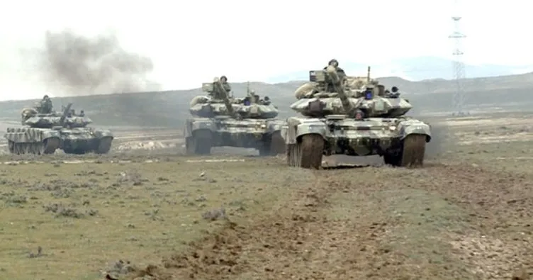 Azerbaycan’dan Ermenistan’a gözdağı! Binlerce asker, tanklar ve askeri hava araçları...
