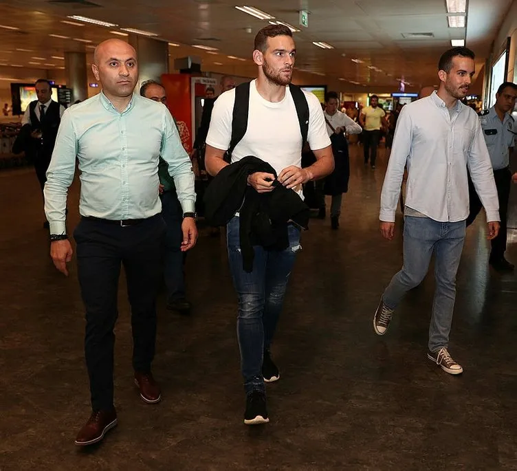 Fenerbahçe’nin yeni transferi Janssen İstanbul’da