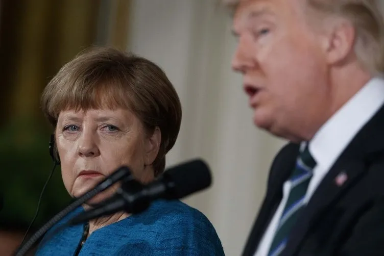 Trump’ın Merkel’in elini sıkmaması ABD’de günün konusu