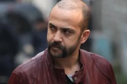 Alex ayrıldı, sanal alem sallandı