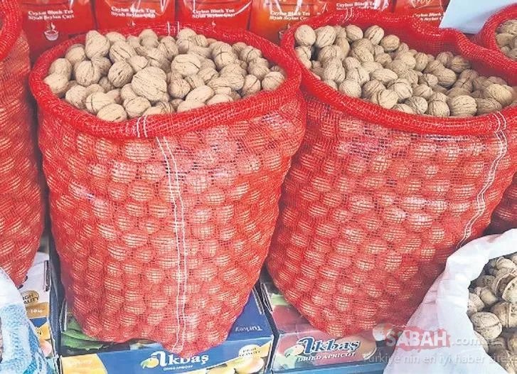 Alman devini çalıştıran Nuri Şahin’e hemşehrilerinden sürpriz! Festival bitti çuvallar gitti