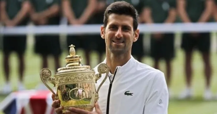 Wimbledon 2019 şampiyonun Novak Djokovic oldu! Novak Djokovic Roger Federer’i 3-2 mağlup etti!