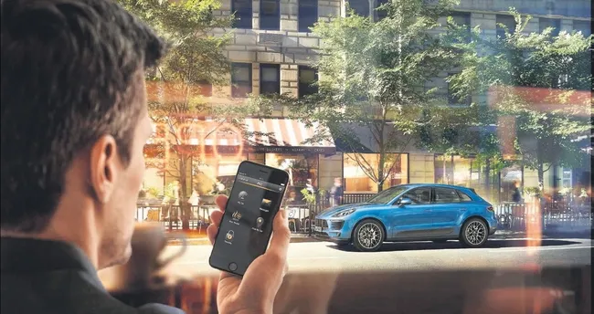 Akıllı telefonlar direksiyonda