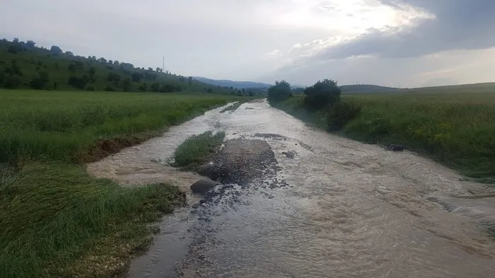 Kastamonu’da 15 gündür yağan dolu ve yağmur, tarım arazilerini vurdu