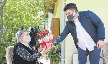 Şehit annelerine sürpriz ziyaret
