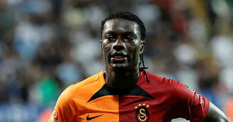 Bafetimbi Gomis Galatasaray’a veda etti!