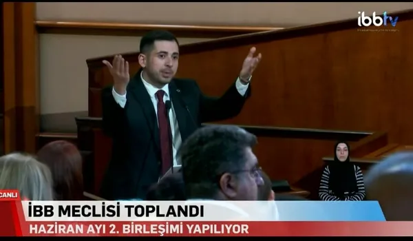 imamoglu-cikar-amacli-suc-orgutu-iddianamesine-chp-sansuru-meclise-iki-kez-ara-verildi-konusma-hakki-gasp-edil-1781118999694.jpg
