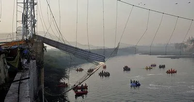 Hindistan’da köprü çöktü: Facianın yeni görüntüleri ortaya çıktı