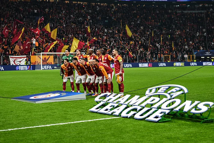 canli-uefa-sampiyonlar-liginde-manchester-city-galatasaray-maci-1769613462714.jpeg