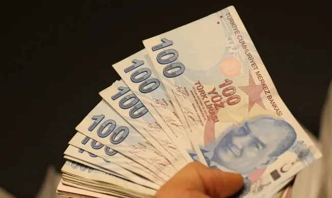 son-dakika-ak-partiden-yeni-asgari-ucret-2023-emekli-ve-memur-zammi-aciklamasi-yeni-duzenleme-geliyor-1667651037686.jpg