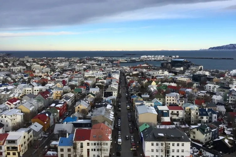Dünyanın en uzun boylu ülkesi açıklandı! Türkiye boy ortalamasıyla kaçıncı sırada? Dünyanın en uzun adamı bizde ama...