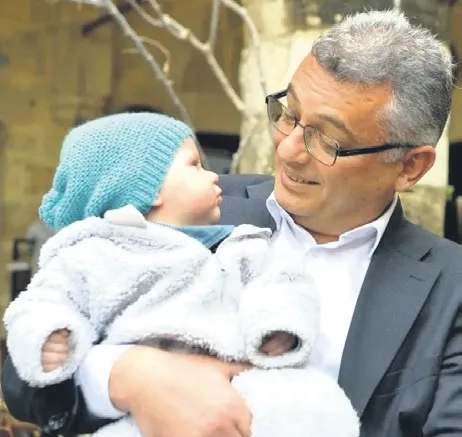 KKTC… Huzurlu bahçe Rum kesimi… Kimya bozulmuş KKTC… Huzurlu bahçe Rum kesimi… Kimya bozulmuş