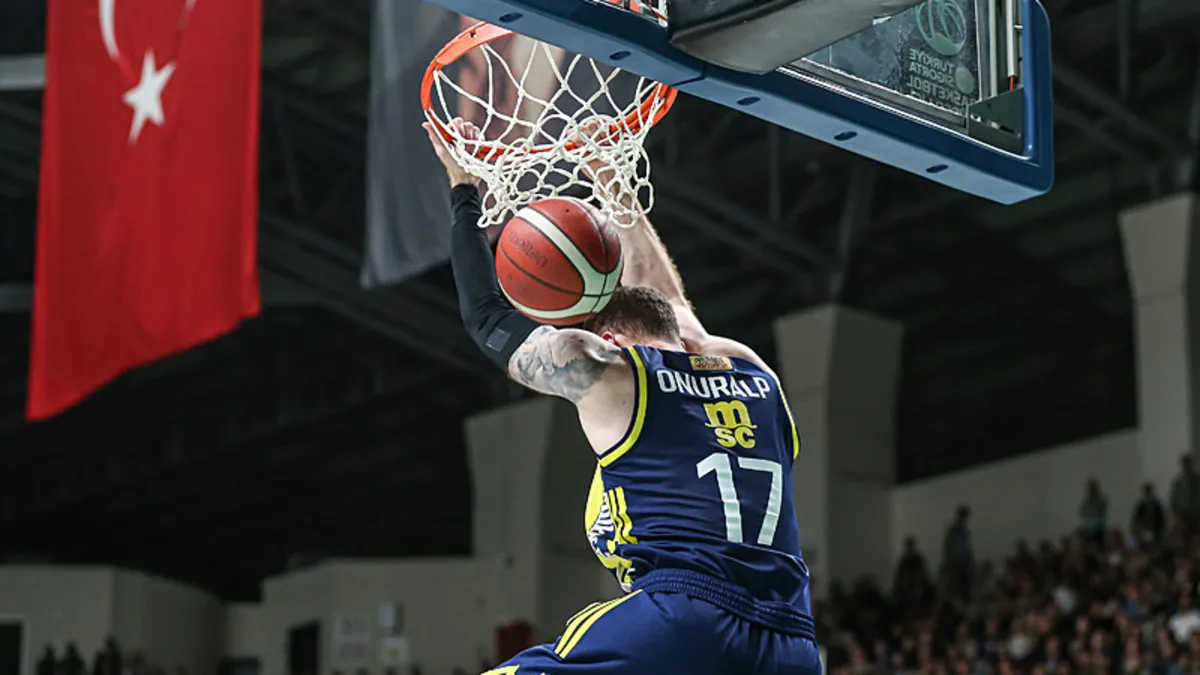 Fenerbahçe Beko’nun oyuncuları Avrupa Ligi’nde yeni başarılara odaklandı Fenerbahçe Beko’nun oyuncuları Avrupa Ligi’nde yeni başarılara odaklandı