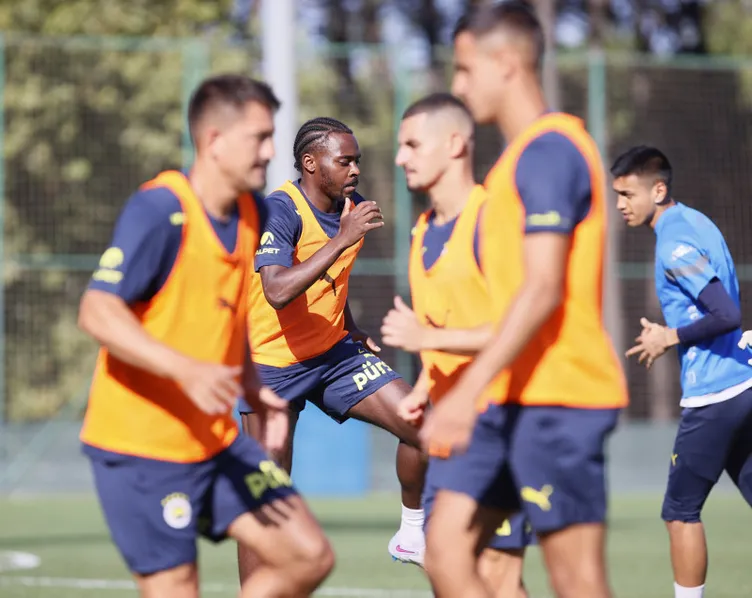 Son dakika haberi: Fenerbahçe’ye son dakika golü! Sözleşmeyi imzaladı...