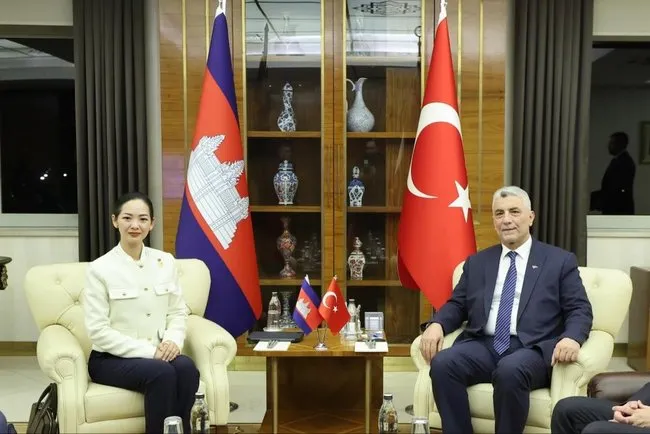 Bakan Bolat ve Nimul Görüşmesi