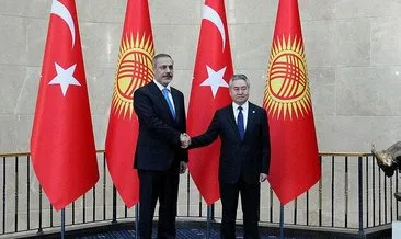 Dışişleri Bakanı Fidan, Kırgızistanlı mevkidaşı Kulubayev ile Bişkek’te görüştü