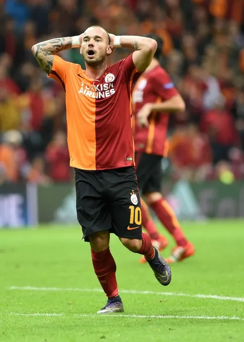Galatasaray’dan ayrılmak istemiyor