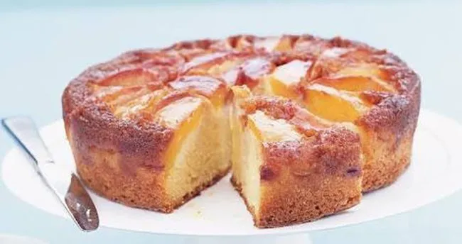 En kolay ve hızlı elmalı kek tarifi Evde lezzetli ve nefis elmalı kek