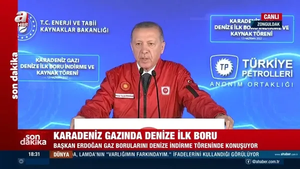 son-dakika-filyosta-tarihi-gun-karadeniz-gazi-icin-ilk-boru-denize-indiriliyor-baskan-erdogandan-onemli-acikla-1655135343598.jpg