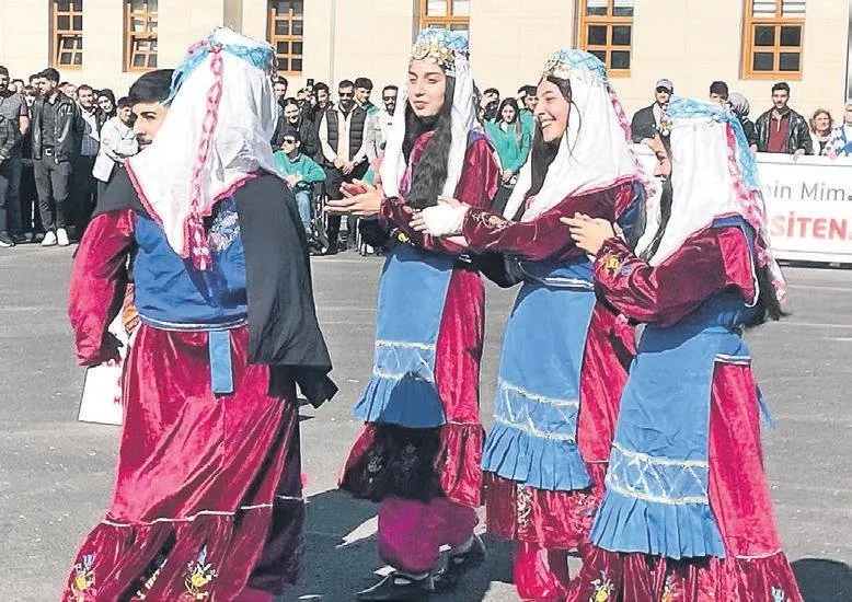 YAVUZ DONAT / Doğu’nun en doğusu