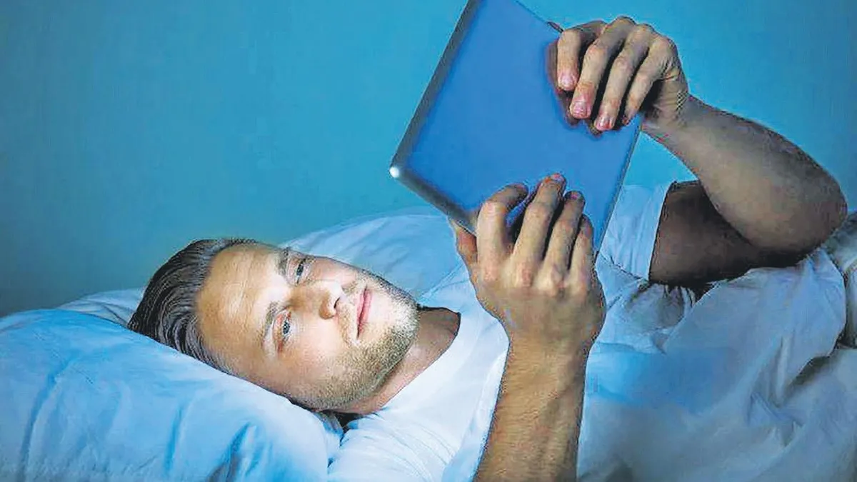 Mavi ışık uykumuzu ele geçirdi Mavi ışık uykumuzu ele geçirdi