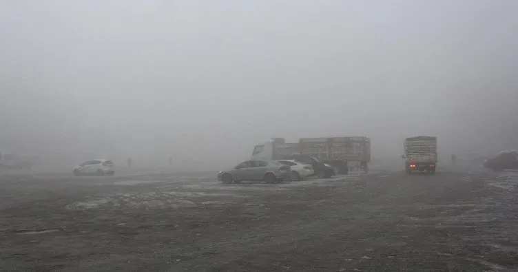 Kastamonu’da sis ulaşımı etkiliyor
