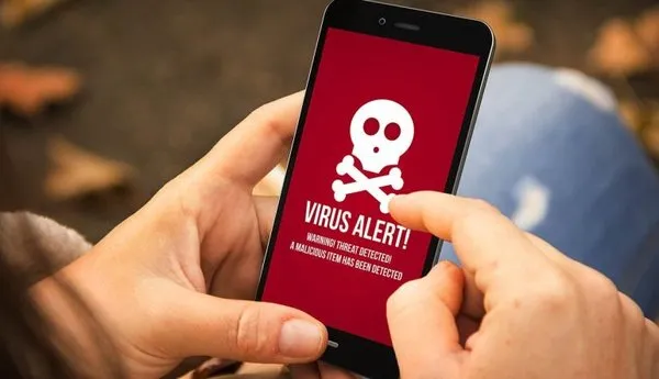 Çin'de üretilen o telefonlara fabrikada virüs bulaşıyor