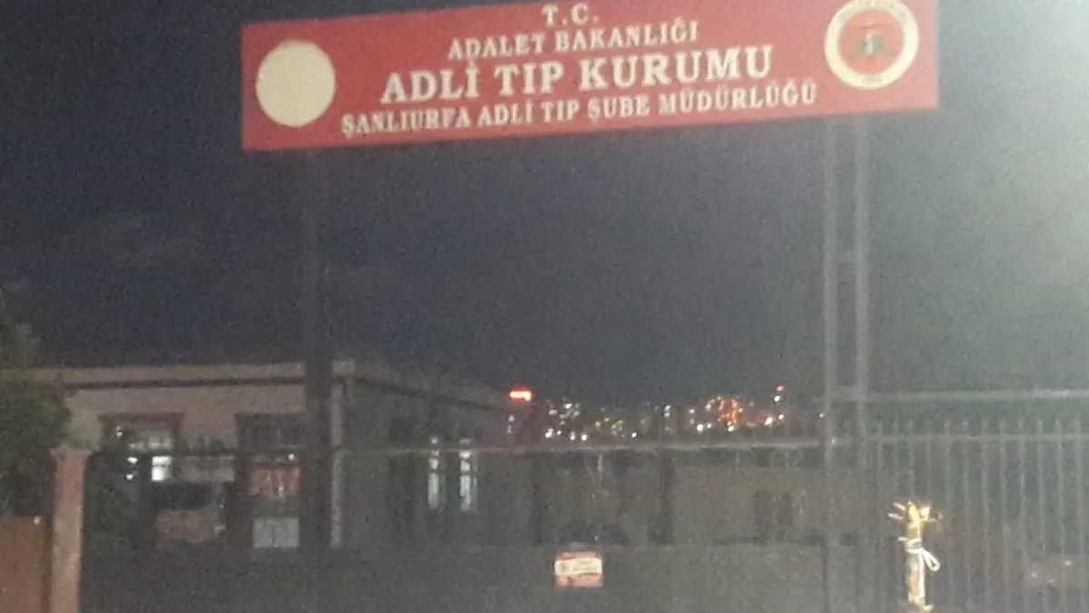 Şanlıurfa’da 5’inci kattan düşen 1 kadın hayatını kaybetti Şanlıurfa’da 5’inci kattan düşen 1 kadın hayatını kaybetti