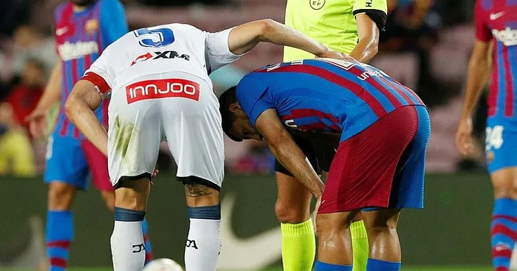Son dakika: Aguero Alaves maçında herkesi korkuttu! Hastaneye kaldırılan Aguero futbol oynayabilecek mi?