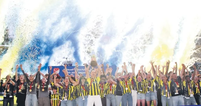 Şampiyonluk şovu