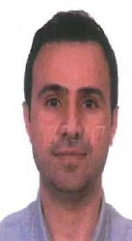 ekrem-imamogluna-en-yakin-isimlerden-biriydi-ibb-harita-muhendisi-vip-yakup-oner-de-itirafci-oldu-1750853693677.jpeg Ekrem İmamoğlu’na en yakın isimlerden biriydi: İBB Harita Mühendisi Yakup Öner de itirafçı oldu!