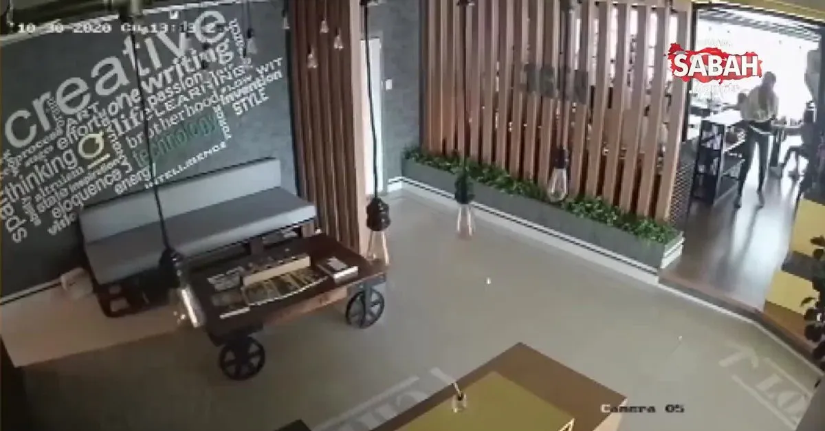 Izmir De Meydana Gelen Depremin Siddeti Isyeri Kameralarina Yansidi Video Videosunu Izle Son Dakika Haberleri