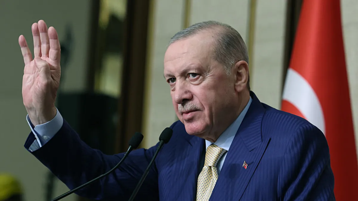 SON DAKİKA | Başkan Erdoğan'dan katil İsrail'e sert tepki: Gazzeli kardeşlerimiz imanlarıyla örnek oluyor