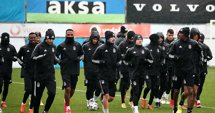 Ersin Destanoğlu antrenmanda yok