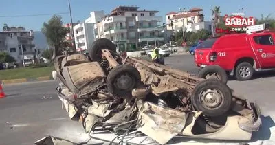 Antalya Demre’de otomobiller çarpıştı 1 ölü, 3 yaralı | Video