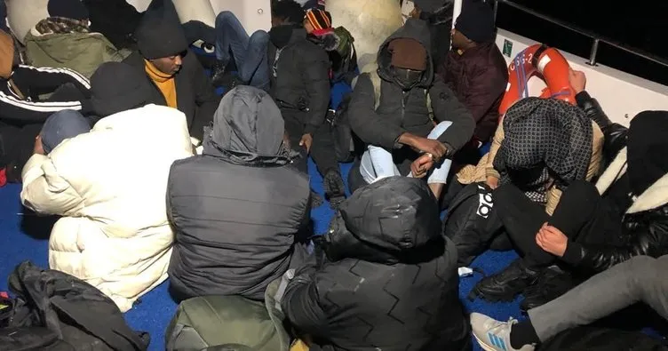 Ayvalık’ta 20 düzensiz göçmen kurtarıldı