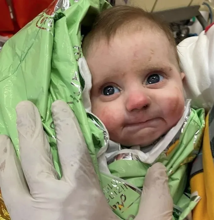 SON DAKİKA: Işıltılı gözleriyle dünyanın umudu oldu! Depremden mucize kurtuluş herkesi şaşkına çevirdi